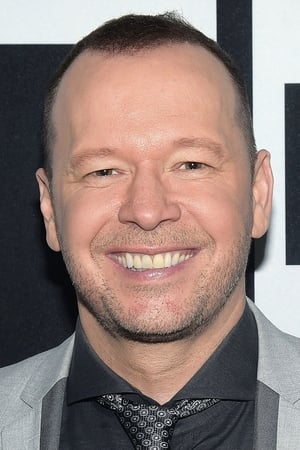 persons/2024-08-16/donnie-wahlberg-8OQTlgl7eGAFlKTF2o8rZZT0MoF.jpg