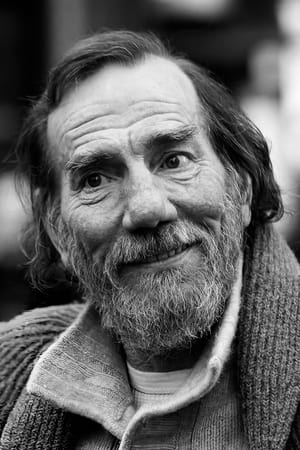 persons/2024-08-16/pete-postlethwaite-4RxwgdF1WXKjXaaAXIWeFqtMWfD.jpg