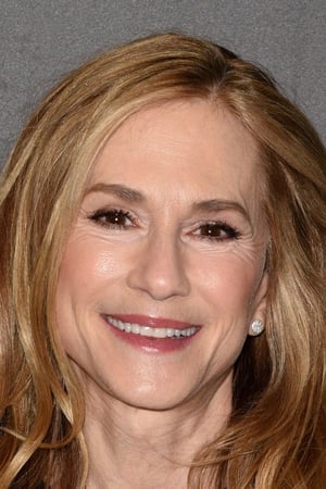 persons/2024-08-19/holly-hunter-rI72Wb3JO3ZUHDoT0ASxQvxB1P7.jpg