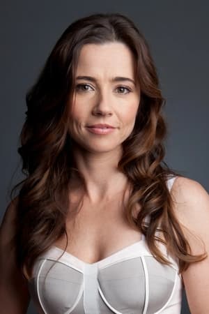 persons/2024-08-19/linda-cardellini-l1MvLU6RdBskjZ3pHgPoTOIKulO.jpg