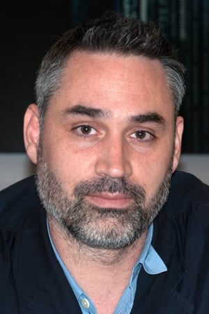 persons/2024-08-20/alex-garland-iMHWxkJf7n8GK9M8HUb0E7OUUvK.jpg