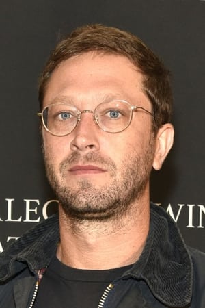 persons/2024-08-20/ebon-moss-bachrach-iy3YpFNHM4sdoidXzpALk6m5hTZ.jpg