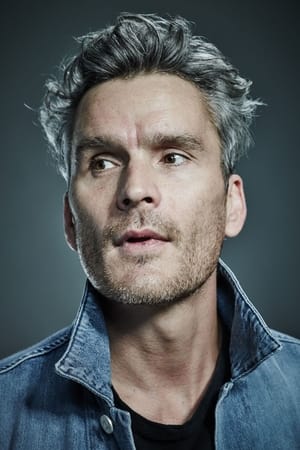 persons/2024-08-21/balthazar-getty-xhj8GXVRe9h6U1Z9hum4GjyQjNS.jpg