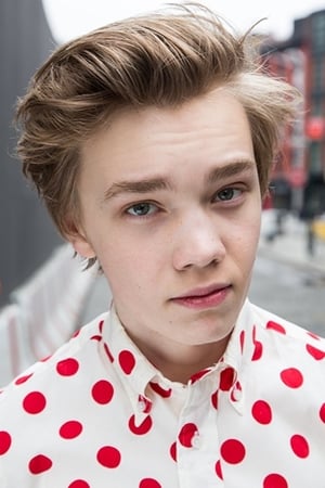 persons/2024-08-21/charlie-plummer-5ltakydnHd4K0u29D6jZrxbeBtH.jpg