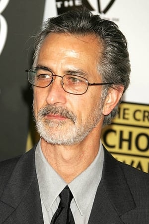 persons/2024-08-21/david-strathairn-fH7DLGEGmMKsxirPdiV2Nai4rG9.jpg