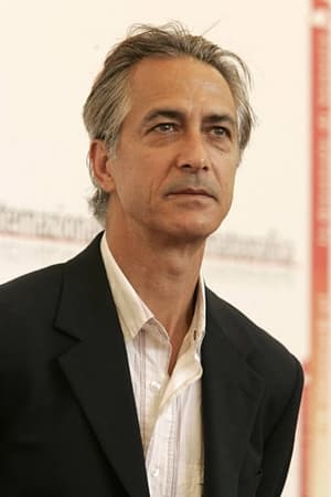 persons/2024-08-21/david-strathairn-p7ebMNS8w0J8zs5rafVePgVjZwn.jpg