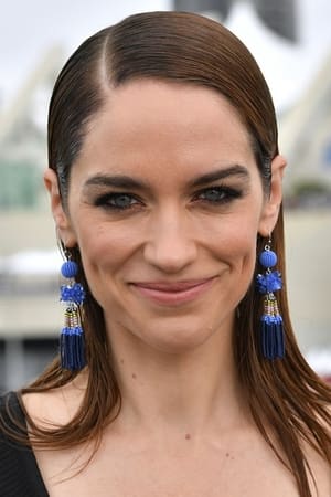 persons/2024-08-21/melanie-scrofano-cknDMFvfo4E0eRw7gpTZRRZlymc.jpg