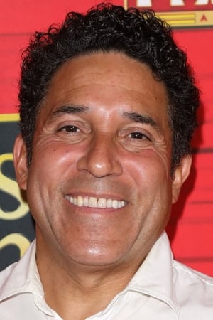 persons/2024-08-21/oscar-nunez-39wuDYfEbdoUDetmhXSAj3Ca0mX.jpg