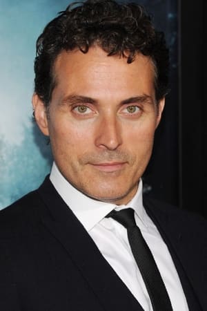 persons/2024-08-21/rufus-sewell-lXohr8rigEdwO6GveLDwkJB26Fm.jpg