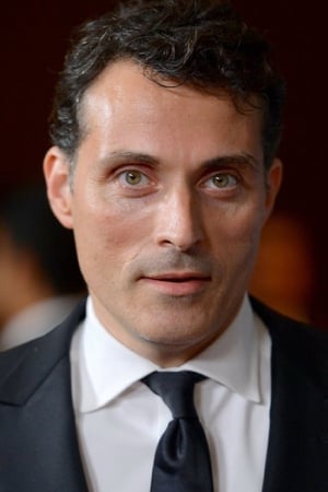 persons/2024-08-21/rufus-sewell-nmjSqv23RqQ9i5bbn94ozT59EAY.jpg