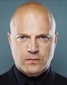 Michael Chiklis