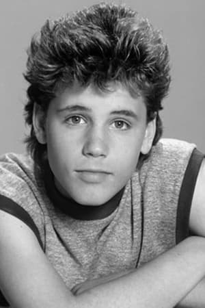 persons/2024-08-23/corey-haim-sUe3tXqNPEZcuL7l6h7KW5lgElq.jpg