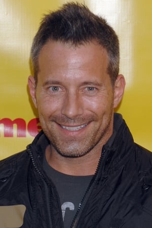 persons/2024-08-23/johnny-messner-4xCQ8AYsEFThxh5vL9a03TrwPoU.jpg