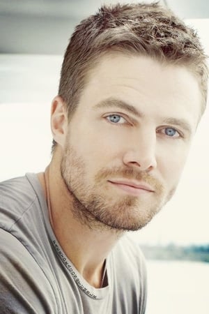 persons/2024-08-23/stephen-amell-jQ2RmgMUP92u7VhgHrz9Zh6Hgls.jpg