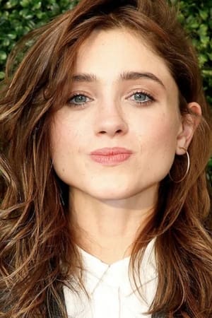 persons/2024-08-25/natalia-dyer-iqO88xgzT1qXU6M7SQa7PkDLQya.jpg