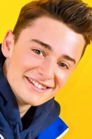 persons/2024-08-25/noah-schnapp-9mEhLTe1zNs8TDQpnp5B0s7bGsT.jpg