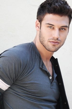 persons/2024-08-25/ryan-guzman-xSyz6qzE6b3A3JlTSDcaXZWZe3.jpg