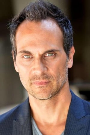 persons/2024-08-26/todd-stashwick-ouhHa3CikuhcvgLvKYknUvRWG47.jpg