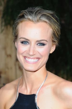 persons/2024-08-29/taylor-schilling-wcVeZ7RbrG8eMpDiJUXsTRmkXV.jpg