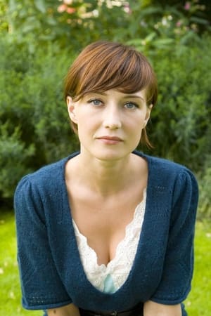 persons/2024-08-30/carice-van-houten-sMuk7bHO0xuaqya4B8yY7ky5Rs0.jpg