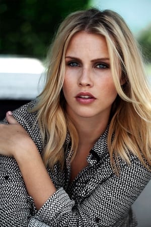 persons/2024-08-30/claire-holt-wbYN8c6HjZMnQLLyAr6cHQQotJG.jpg