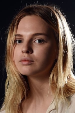 persons/2024-08-30/odessa-young-4KgnPD30IbZWNQ7il03d1JRFneK.jpg