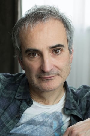 persons/2024-08-30/olivier-assayas-qP35v7IAeiaXNQzkYTuIQCxa4MO.jpg