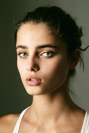 persons/2024-08-30/taylor-hill-6MCORHhXPahPsORWTwTFcbIUBgd.jpg