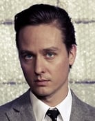 Tom Schilling