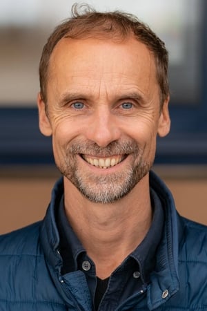 persons/2024-08-31/jan-georg-schutte-tfsgySdJbzXaOwn7aZkuZdjf8e3.jpg