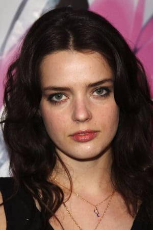 persons/2024-08-31/roxane-mesquida-9Au2cGIJKxLXbqvOTZTObUuEAXd.jpg