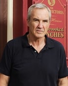 Larry Lamb