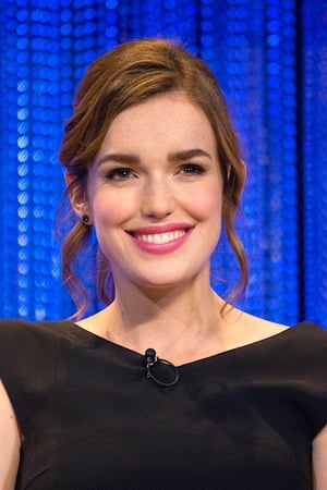 persons/2024-09-07/elizabeth-henstridge-ohoSW1kYL3GMlFgGWuLEC1IzjmE.jpg