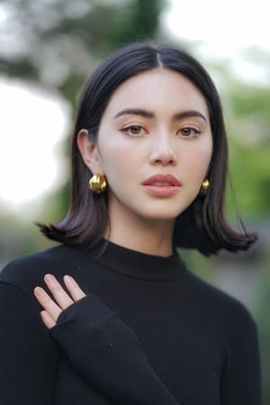 persons/2024-09-09/davika-hoorne-4A4wM03cwZe29yB2rrOAC0O7WFz.jpg