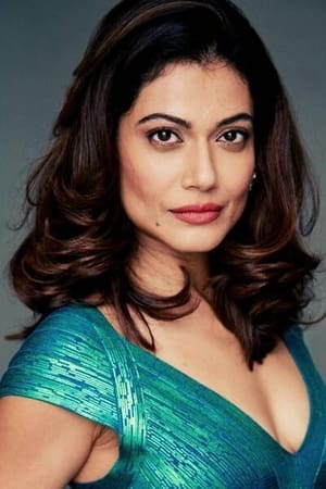 persons/2024-09-10/payal-rohatgi-iRMQhlQxkrstuVe3zE6TsWKENld.jpg