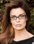 Tracy Scoggins