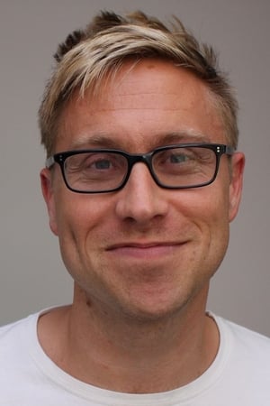 persons/2024-09-16/russell-howard-os0ifA7Xvpc4lJLlB7sYGNfbYNU.jpg