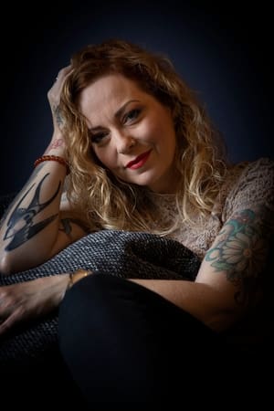 persons/2024-09-20/anneke-van-giersbergen-9kqgUhtyJsfxg9qA9lnTstQji5D.jpg