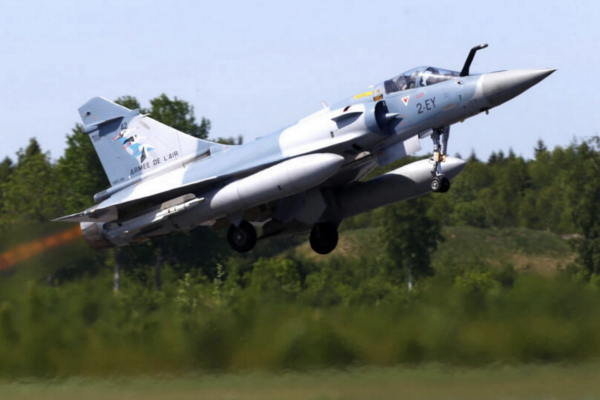 Ucraina primește avioanele de vânătoare Mirage 2000 de la un aliat NATO