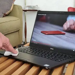 Cum să curățați un laptop murdar?